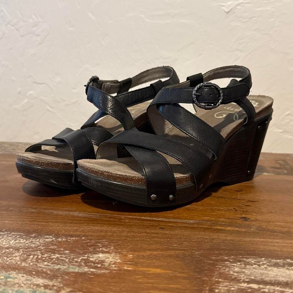 Dansko Black Leather Wedge Sandals Buckle Strappy Women Size 38 US 7.5